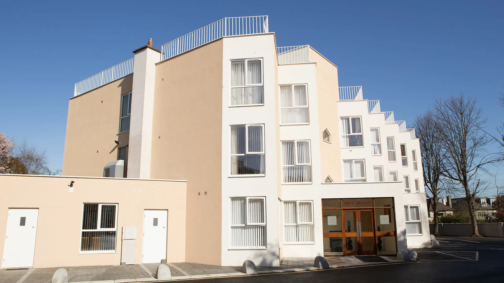 Broc House Apartment Dublin 4*,